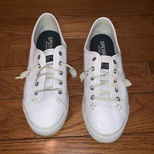 Sperry White Seacoast Fashion Sneaker sz 8